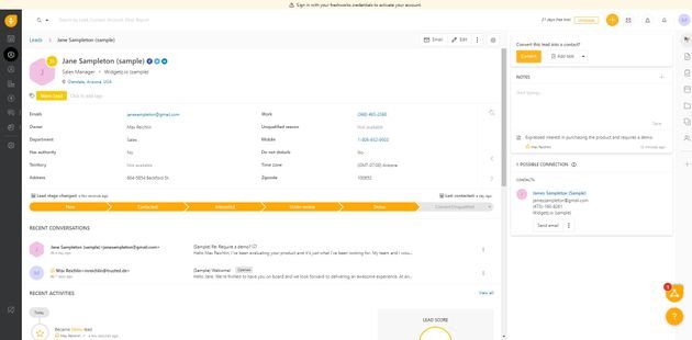 In Freshsales verwalten Sie Ihre Leads mit allen wichtigen Infos und dem Status auf dem Weg zum Kunden