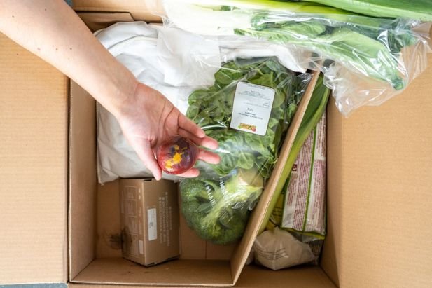 Schade; in meinem Test musste eine der lose verpackten Pflaumen dran glauben