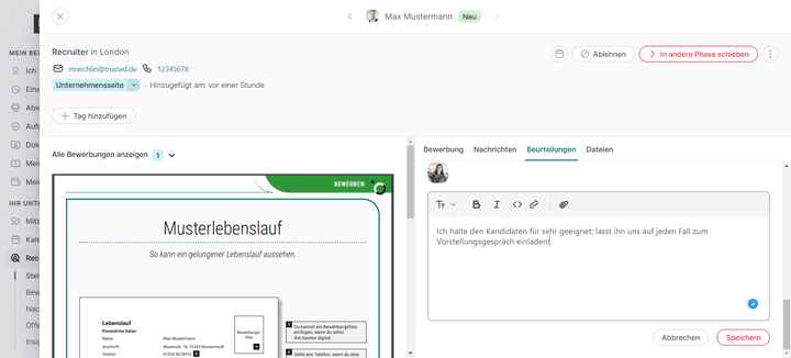 Mit Notizen oder individuellen Beurteilungsformularen tauschst du dich mit deinen Kolleg:innen aus