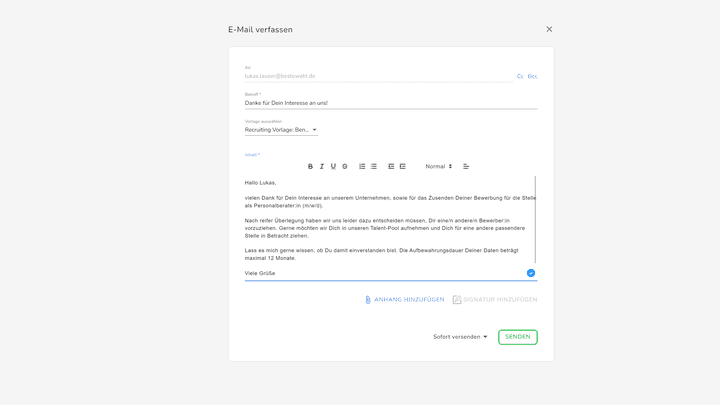 Sende E-Mails direkt aus dem Bewerberprofil an deine Kandidat:innen