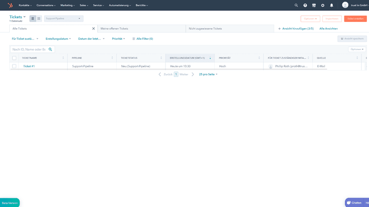 HubSpot zählt zu den All-in-One-Systemen und verfügt neben CRM-Eigenschaften auch über CMS-Fähigkeiten