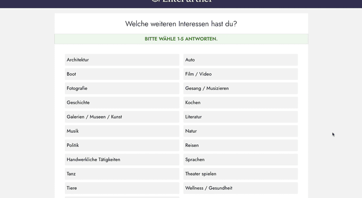 Der Vorteil dabei ist klar: Du fütterst Dein Profil bereits während der Anmeldung mit allen wichtigen Informationen. Doppelte Eingaben oder ein leeres Profil nach der Registrierung gibt es hier nicht.