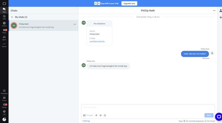 Die Chatoberfläche ist übersichtlich und zusätzliche Informationen können Sie je nach Bedarf ein- oder ausblenden