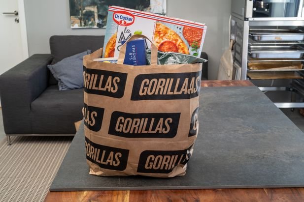 Unsere komplette Bestellung hat in eine einzige Papiertüte gepasst