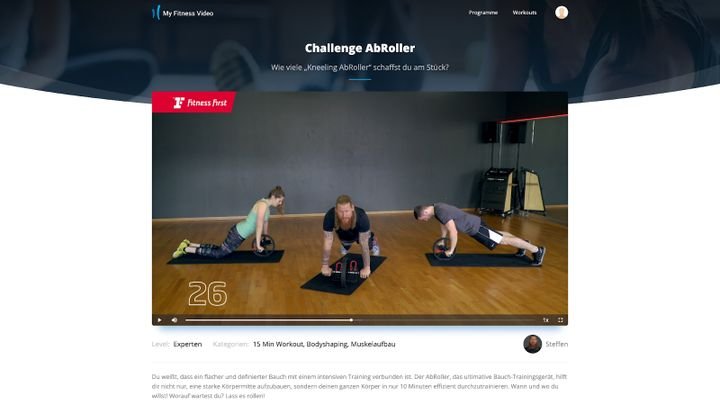 Bei My Fitness Video trainierst du mit Eigengewicht und kleineren Geräten.