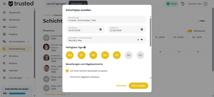 Neue Schichtpläne sind in clockin schnell erstellt. Hier kannst du direkt festlegen, wie lange der Schichtplan gelten soll, welche Tage du verplanen willst und ob Mitarbeiter:innen sich selbstständig auf Schichten bewerben bzw. Schichten aneinander abgeben können sollen. Das geht schon sehr tief!