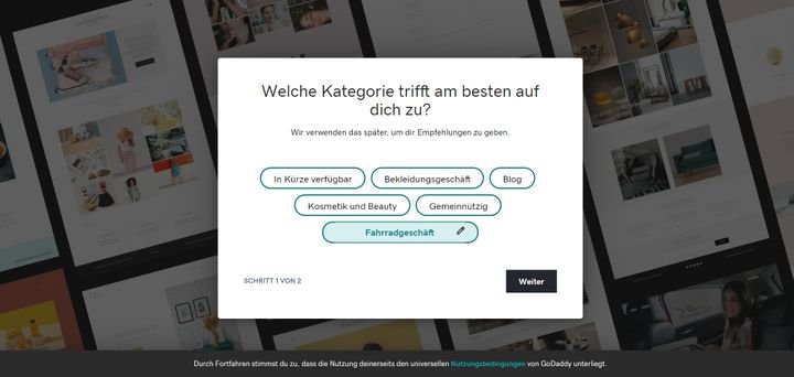 Zu Beginn beantworten Sie dem GoDaddy Homepage-Baukasten einige Fragen über Ihr Business und Ihre Pläne